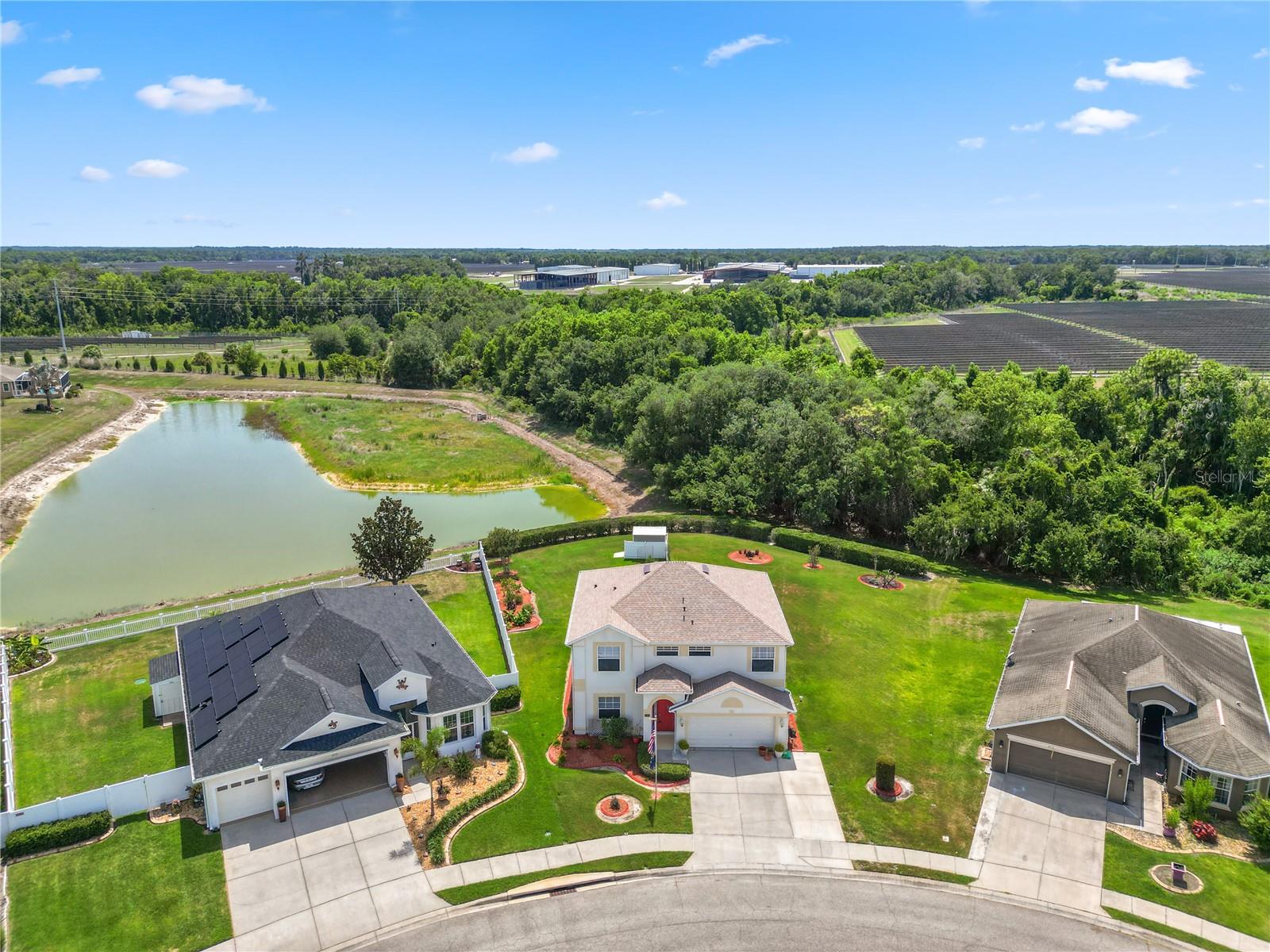 CREEKSIDE - Residential