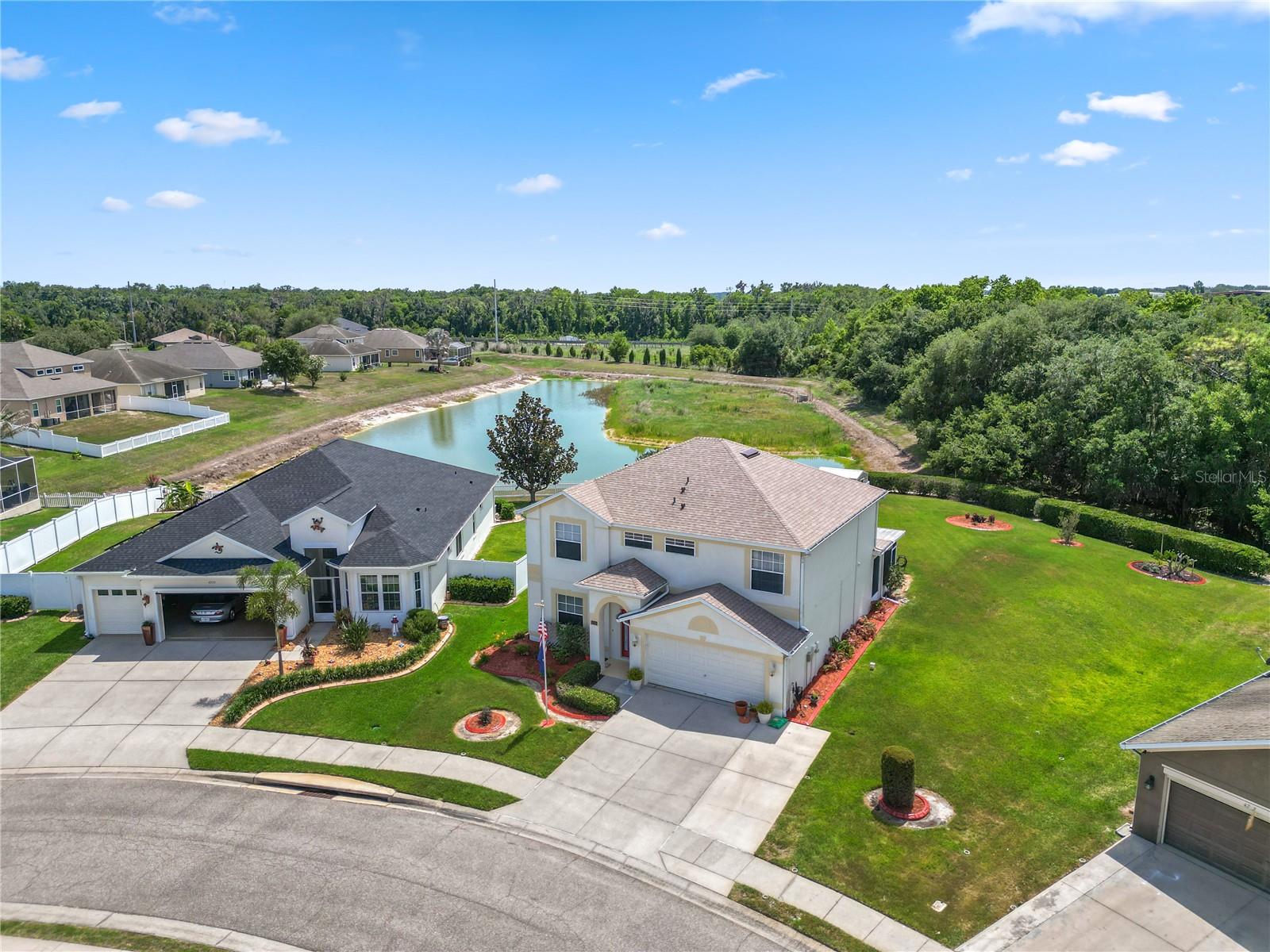 CREEKSIDE - Residential