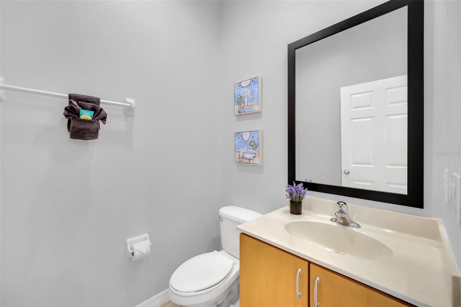 ENCANTADA PH 1 - Residential