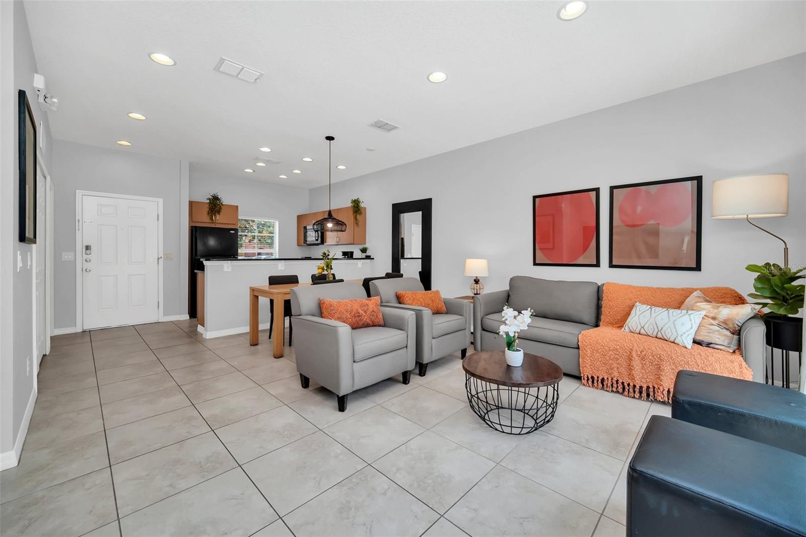 ENCANTADA PH 1 - Residential