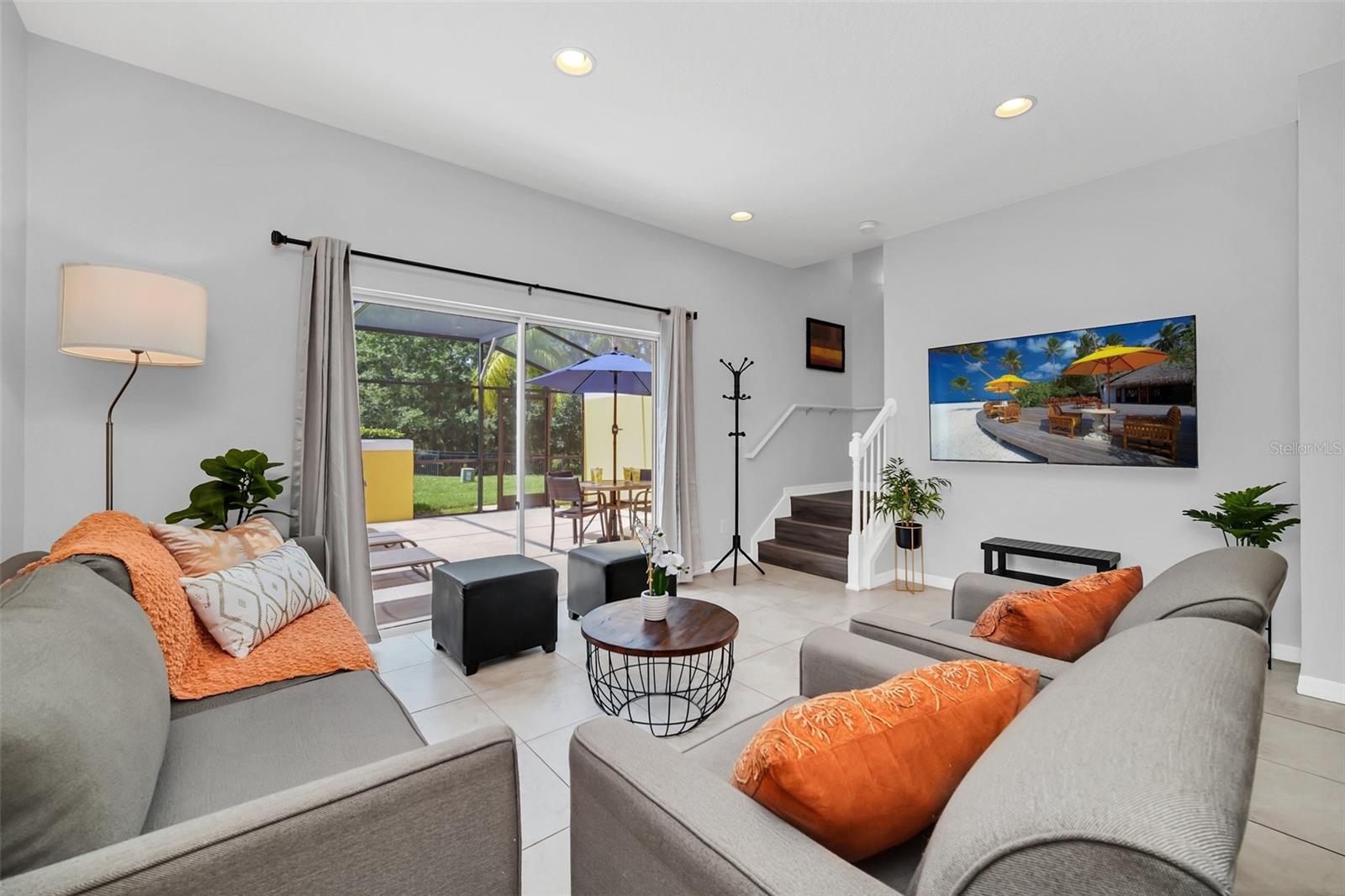 ENCANTADA PH 1 - Residential