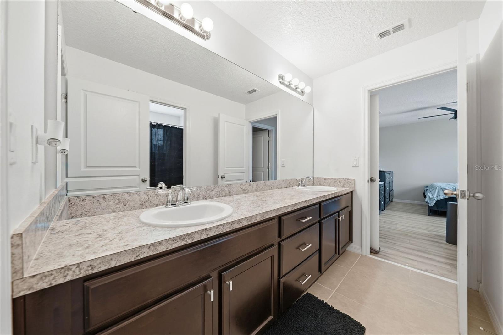CYPRESS OAKS PHASE 1 - Residential