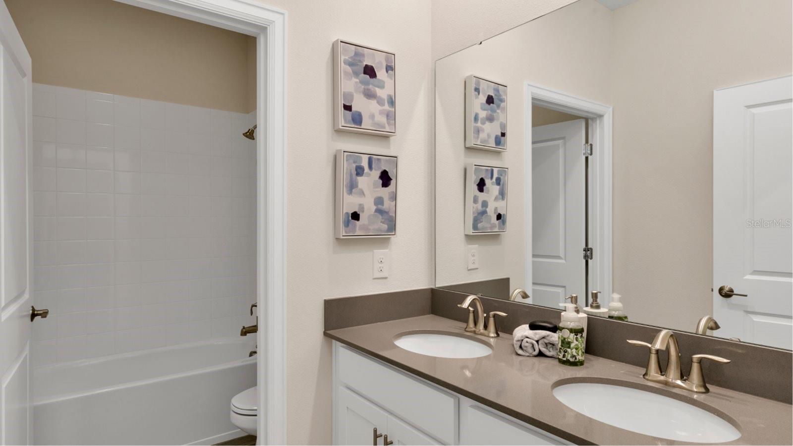 SPRINGHEAD LAKES 50S - Residential
