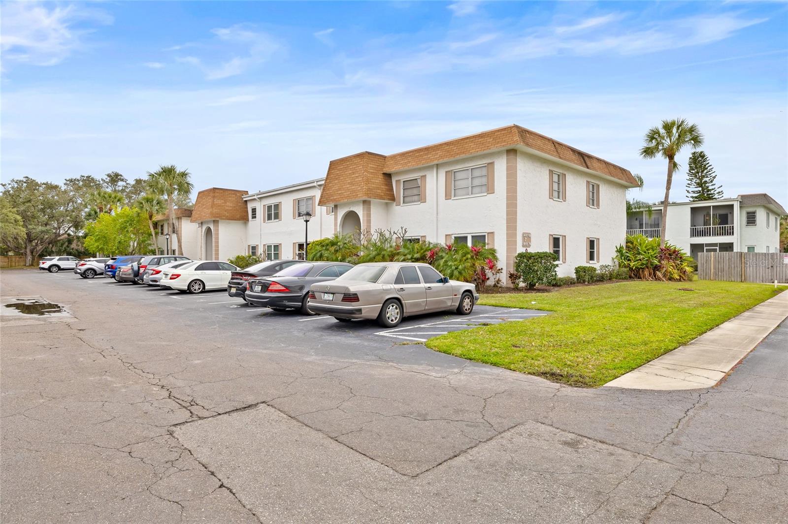 TRADEWINDS CONDO - Residential Lease