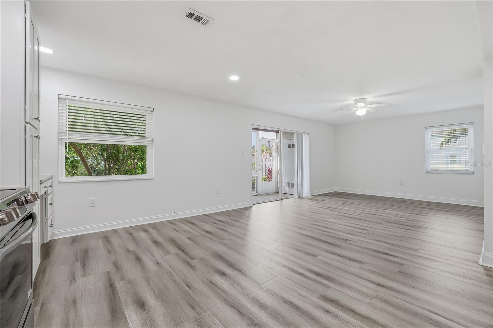 TRADEWINDS CONDO - Residential Lease