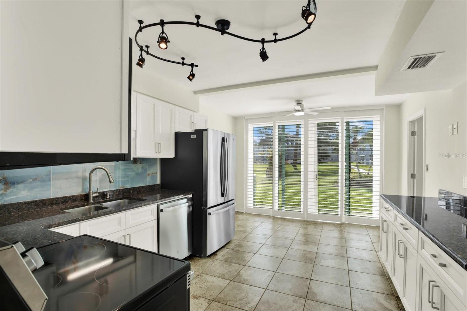 WINSTON PARK NORTHEAST - Residential