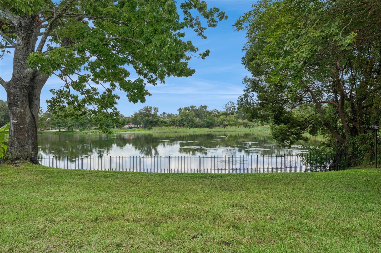 MALTBIE SHORES - Residential
