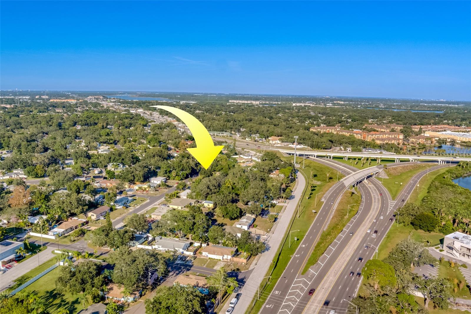 EDGEWATER ESTATES - Residential Lease