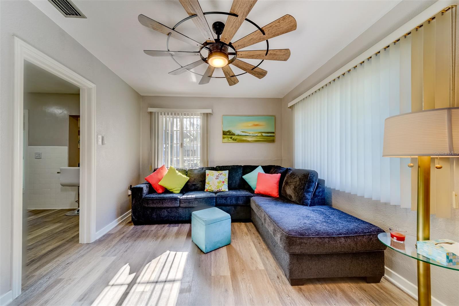 EDGEWATER ESTATES - Residential Lease