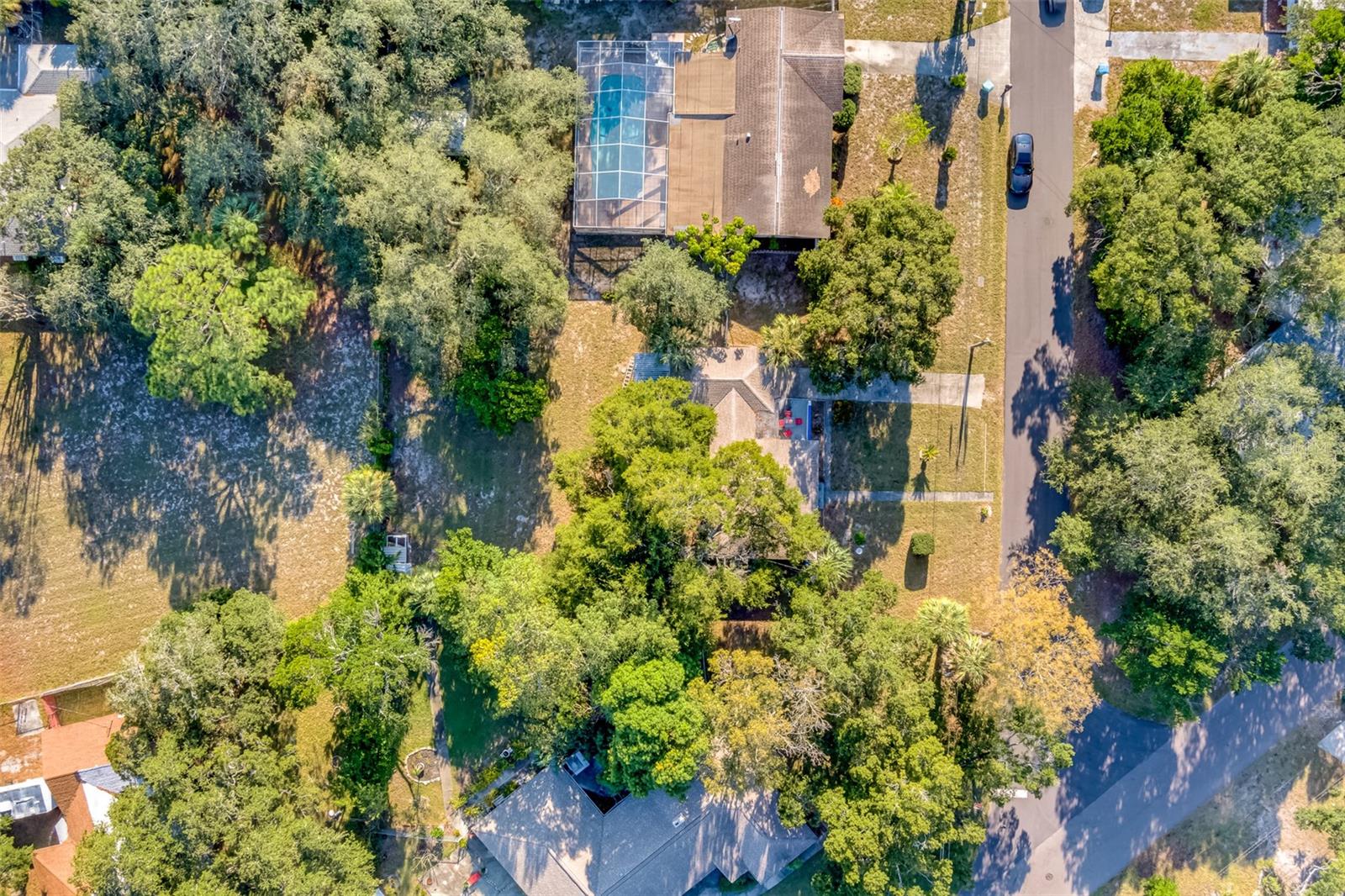 EDGEWATER ESTATES - Residential Lease