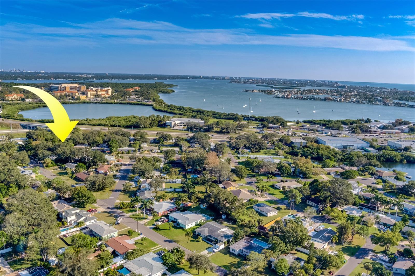 EDGEWATER ESTATES - Residential Lease