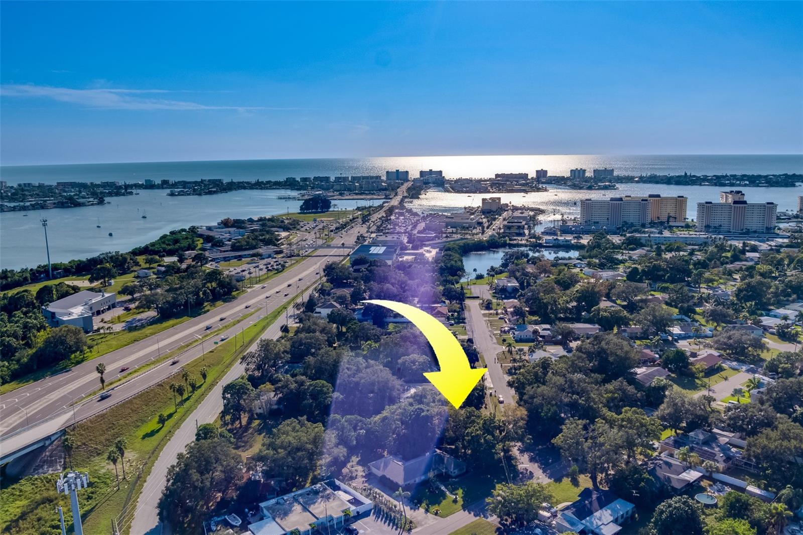 EDGEWATER ESTATES - Residential Lease