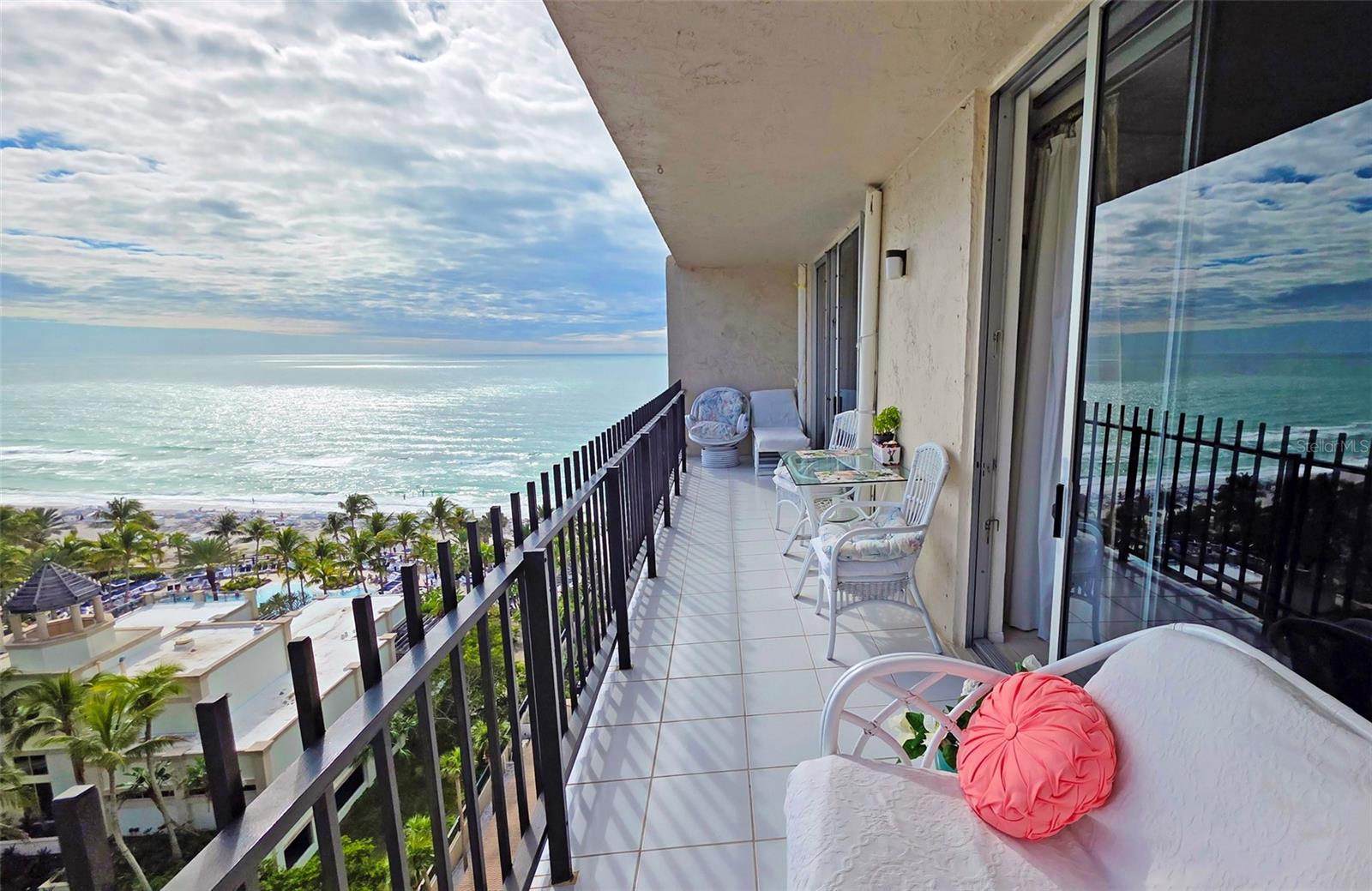 LIDO BEACH CLUB - Residential