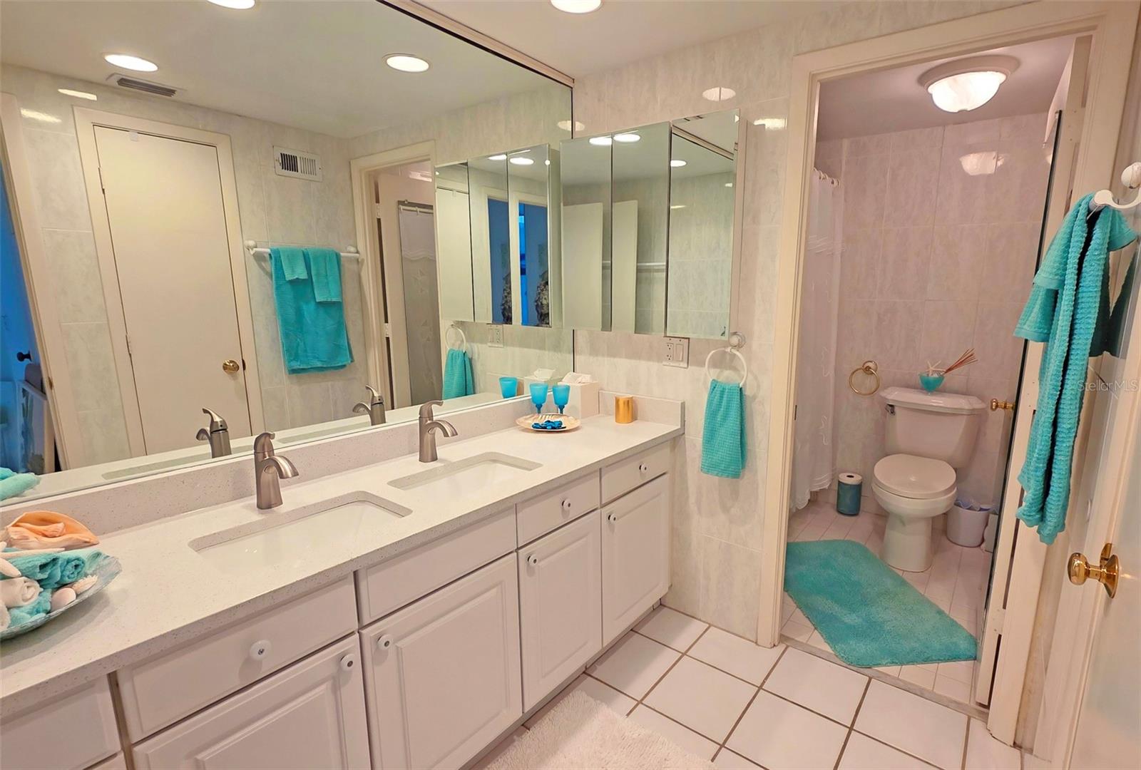 LIDO BEACH CLUB - Residential