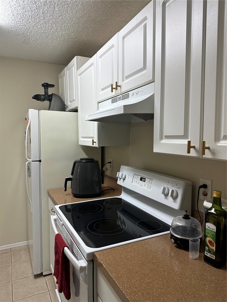THE LANDINGS OF TAMPA A CONDOM - Residential