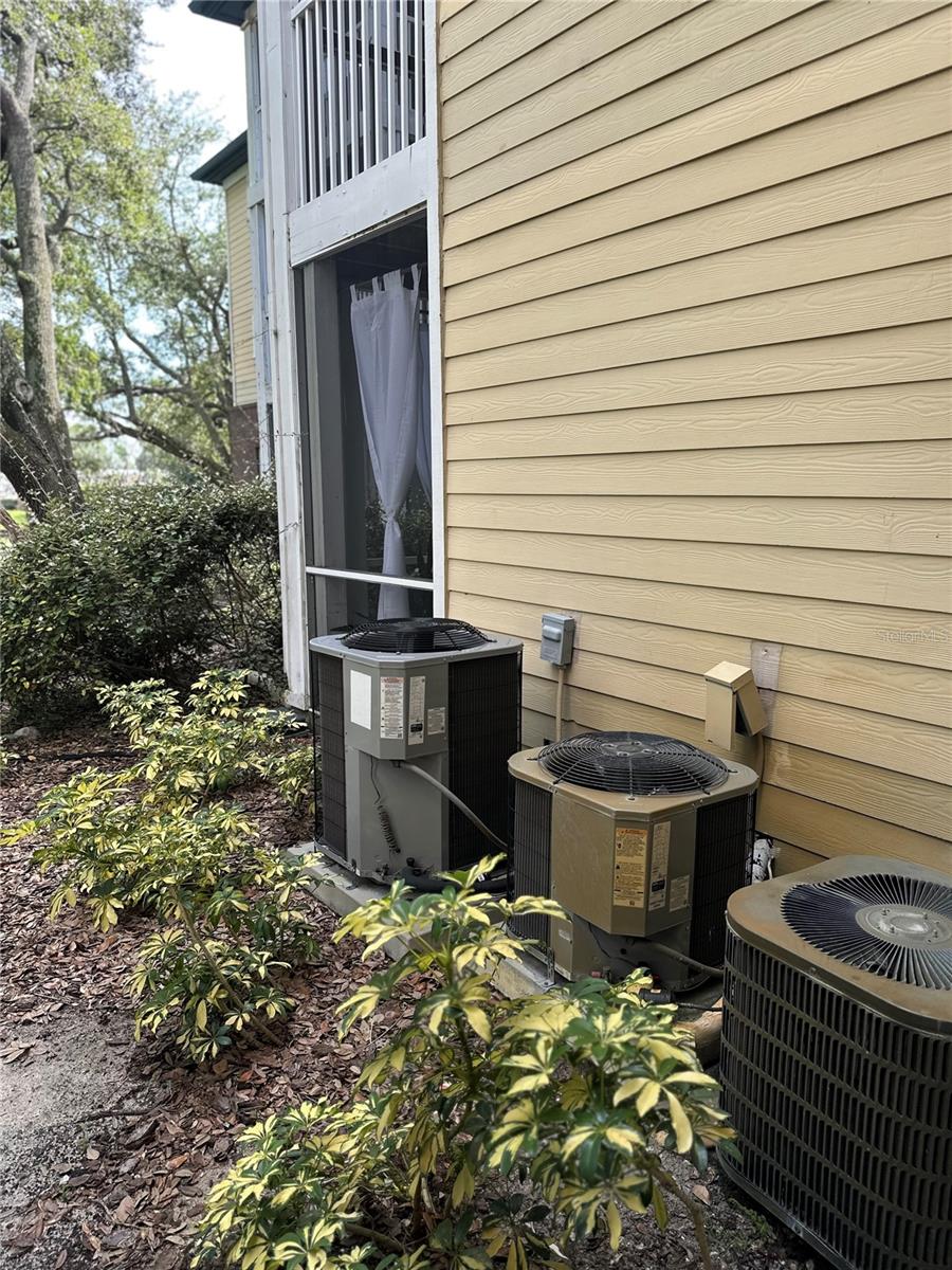 THE LANDINGS OF TAMPA A CONDOM - Residential