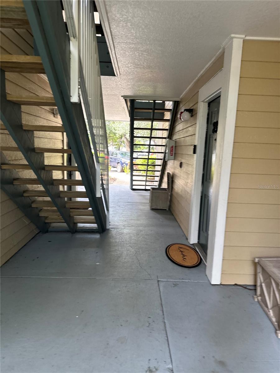 THE LANDINGS OF TAMPA A CONDOM - Residential