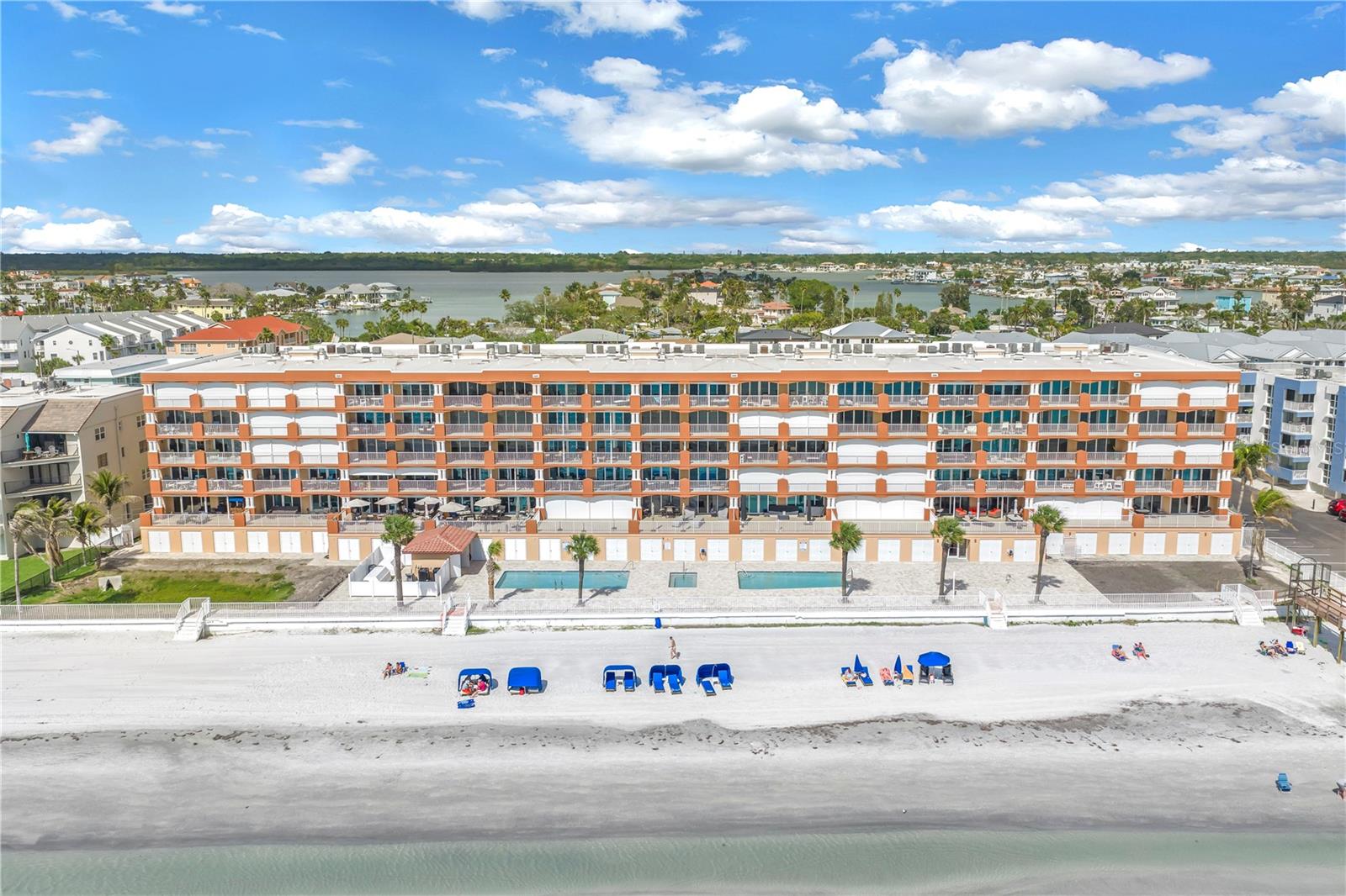 LA CONTESSA CONDO - Residential