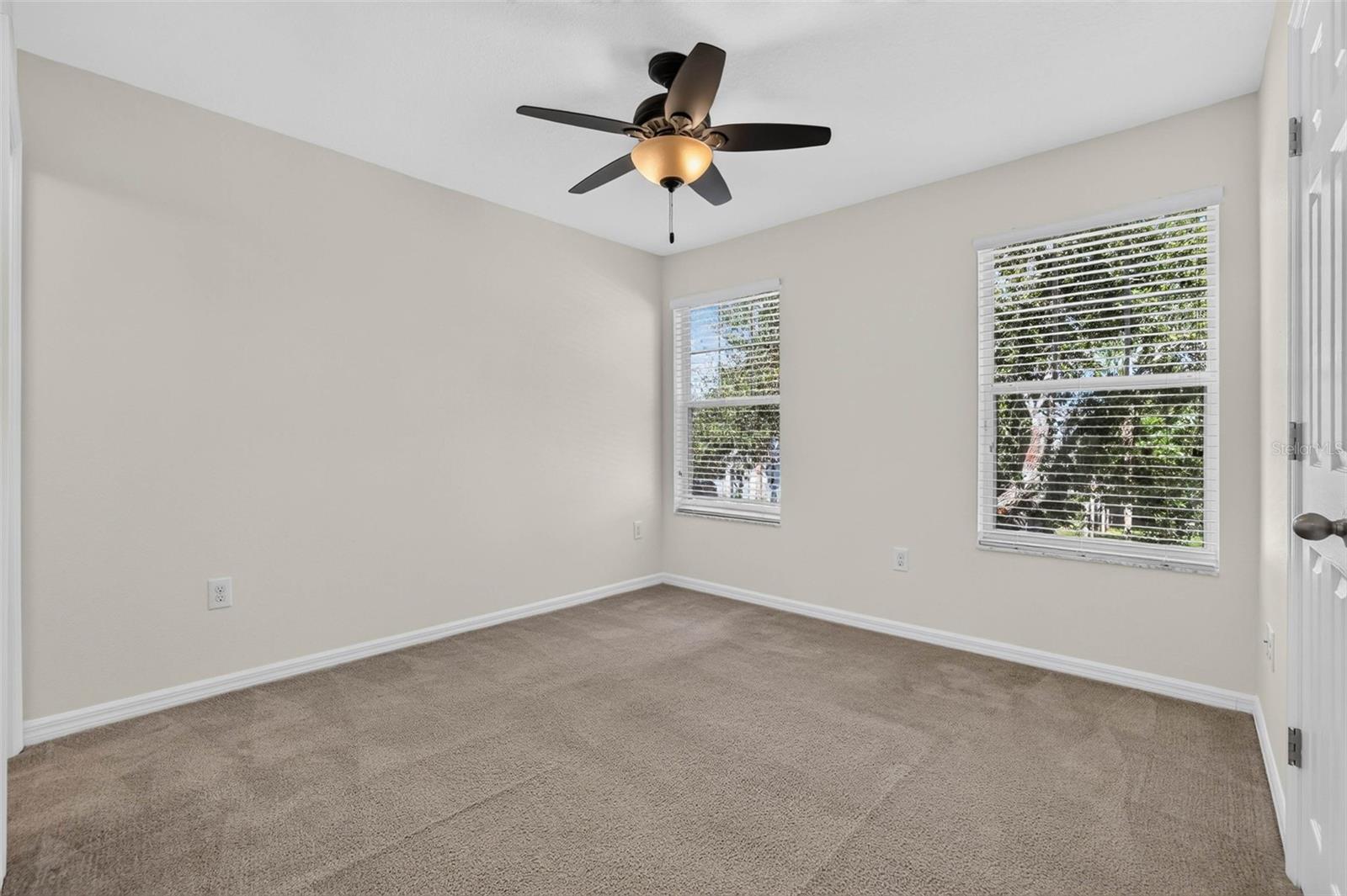 SAWGRASS VILLAGE - Residential
