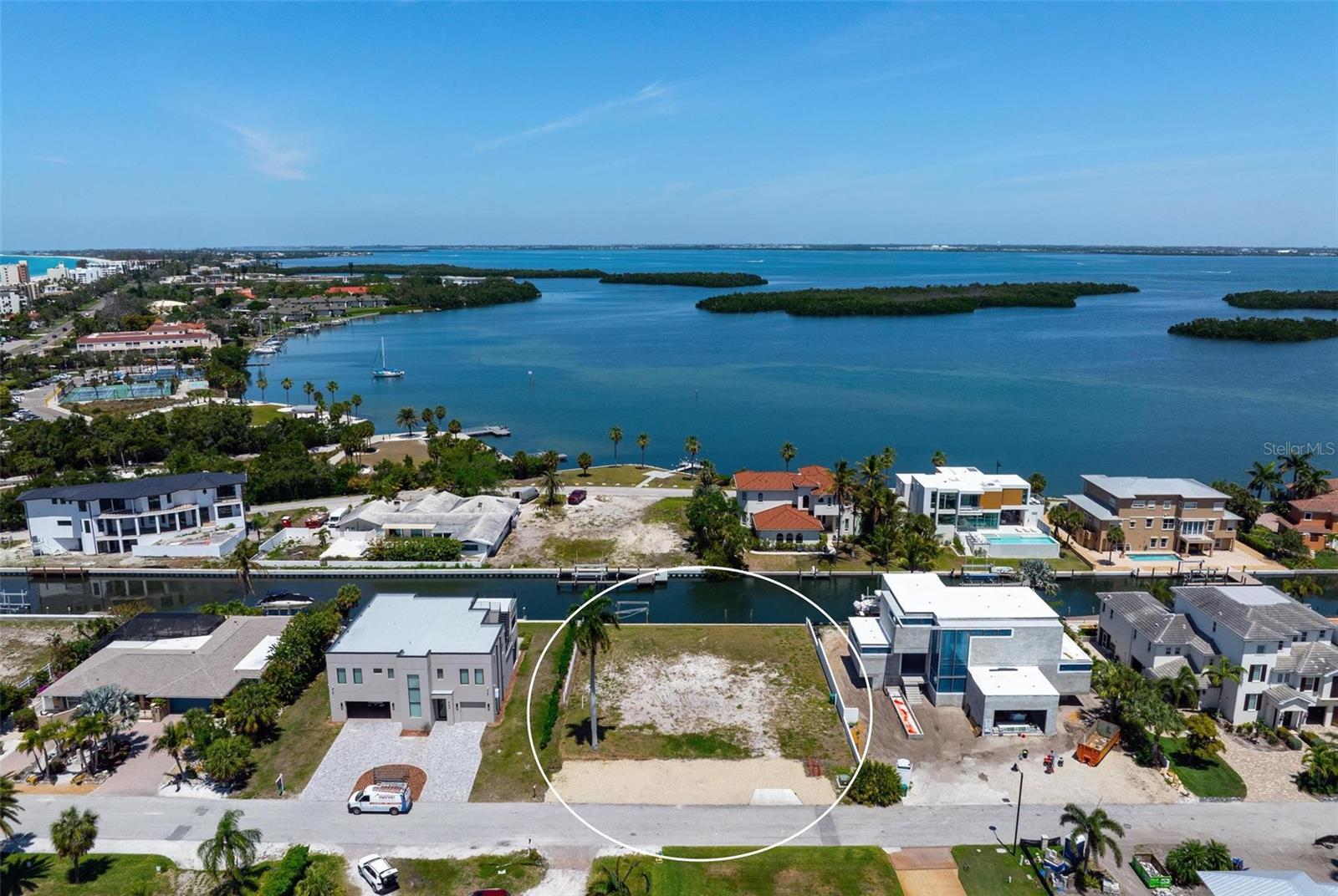 LONGBOAT KEY ESTATES - Land