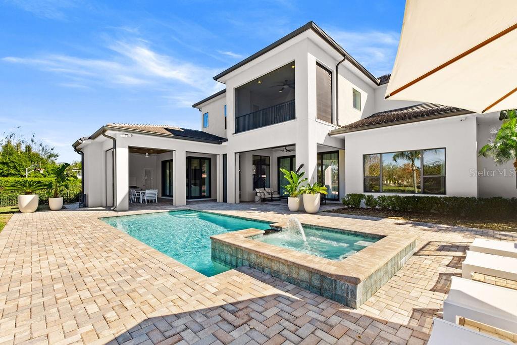 KEENES POINTE - Residential