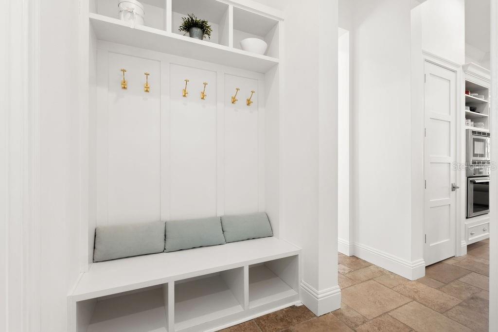 KEENES POINTE - Residential