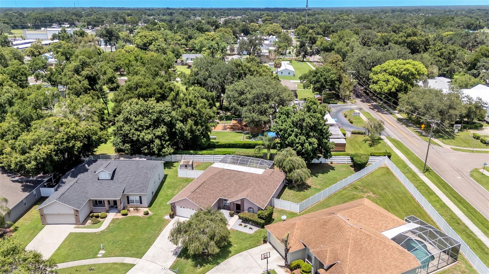 KINGSWAY OAKS UNIT 2 - Residential