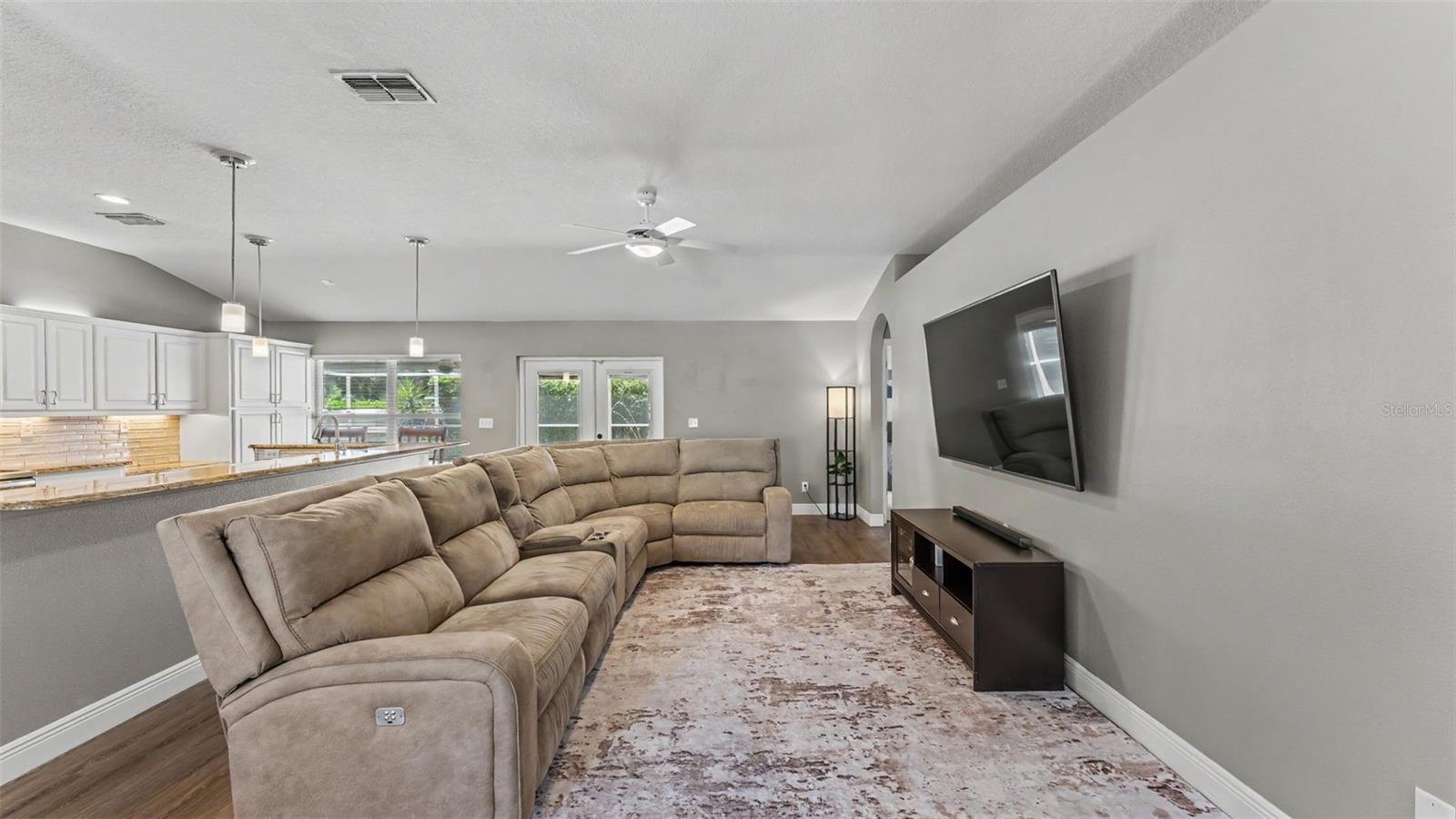 KINGSWAY OAKS UNIT 2 - Residential