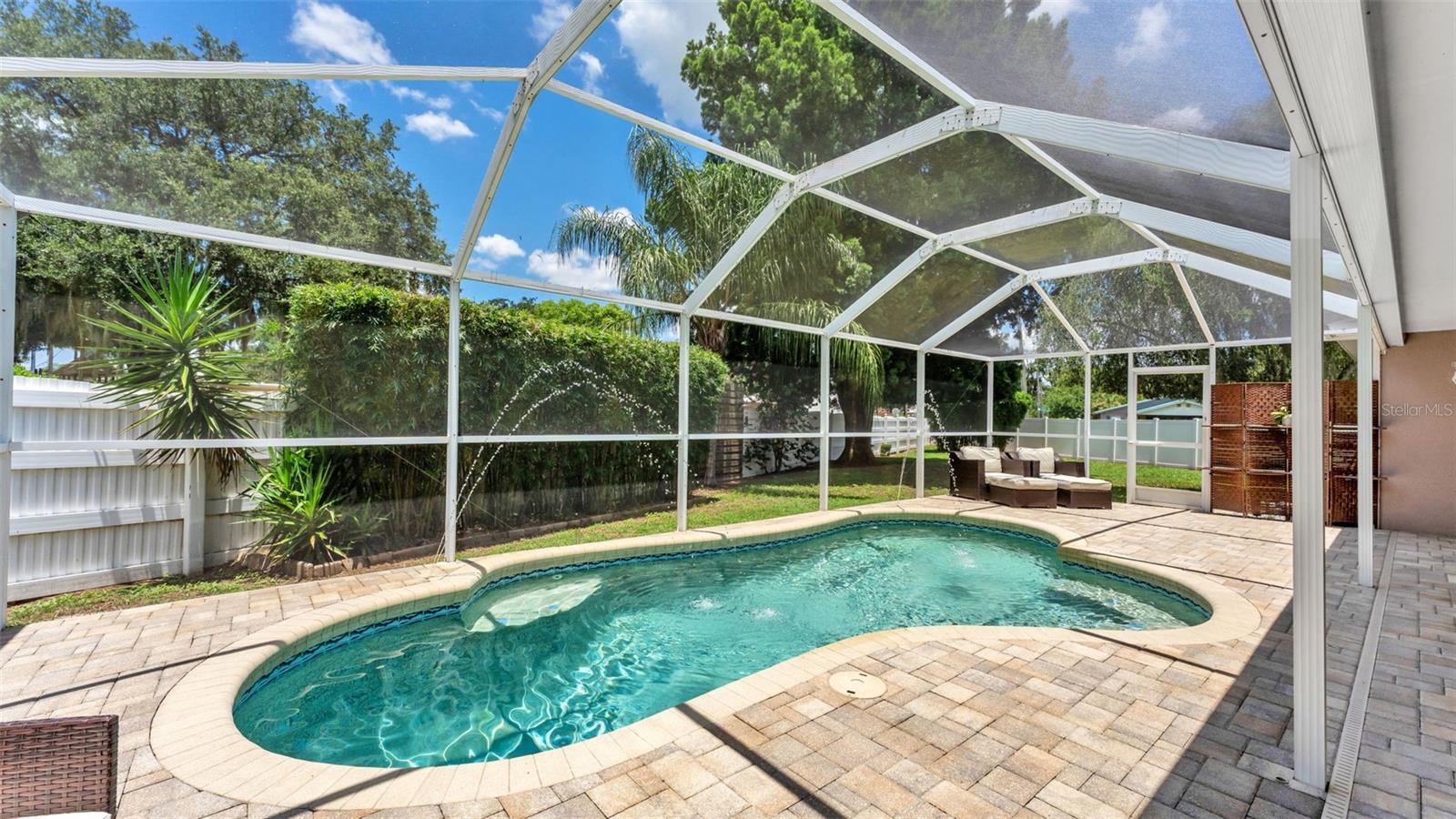 KINGSWAY OAKS UNIT 2 - Residential