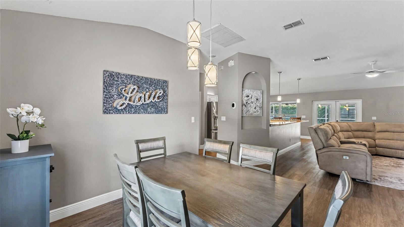 KINGSWAY OAKS UNIT 2 - Residential