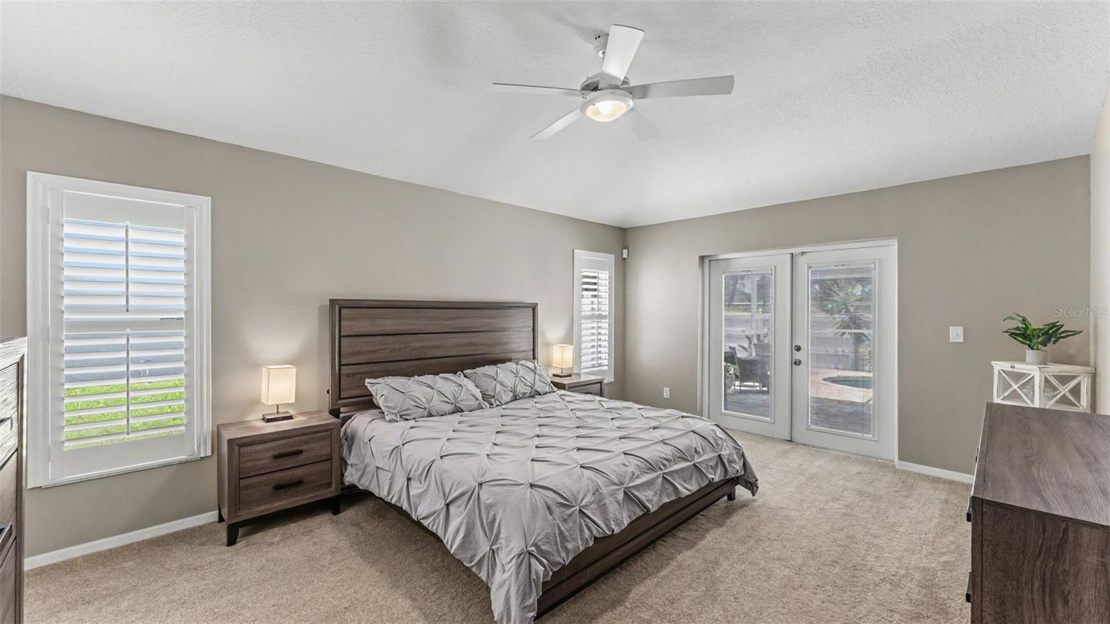 KINGSWAY OAKS UNIT 2 - Residential