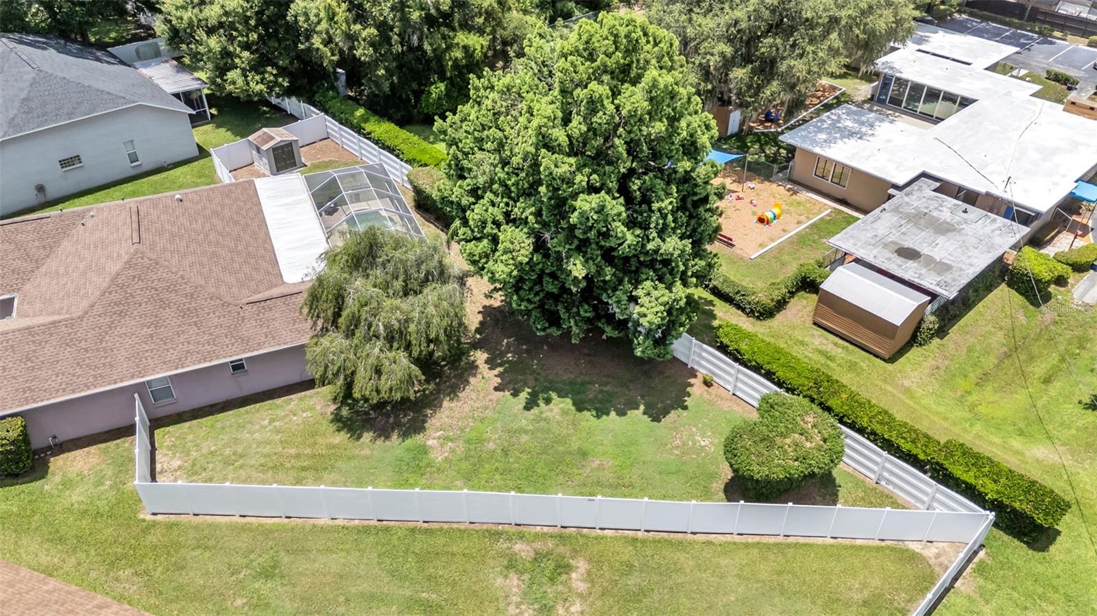 KINGSWAY OAKS UNIT 2 - Residential