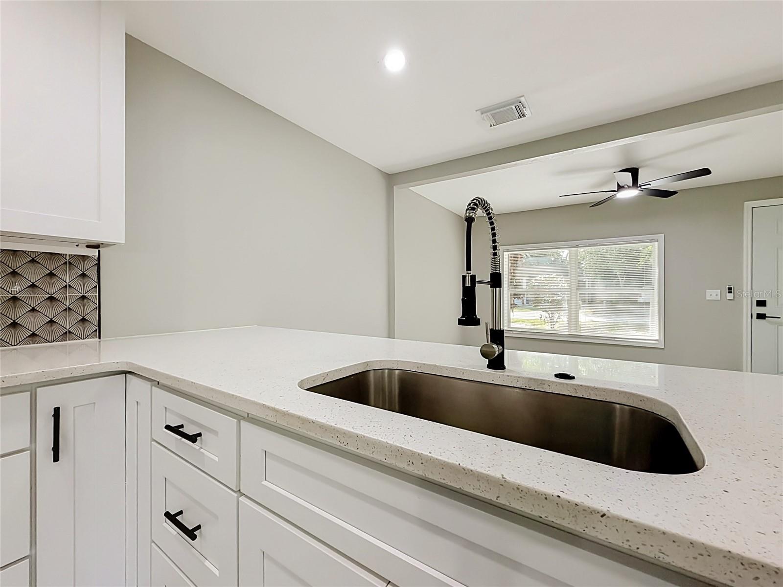 FLOYDS ADD 01 - Residential