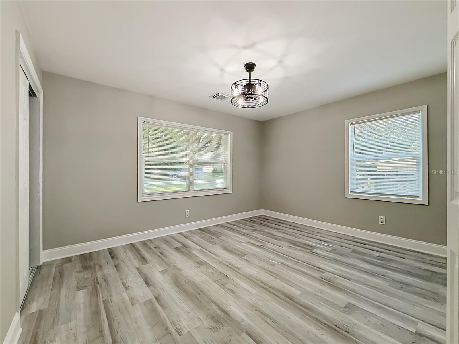 FLOYDS ADD 01 - Residential