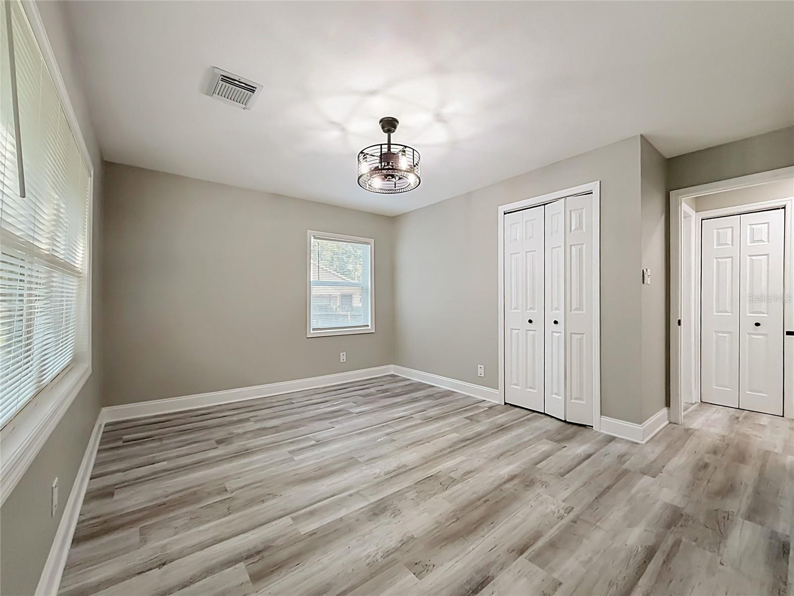 FLOYDS ADD 01 - Residential