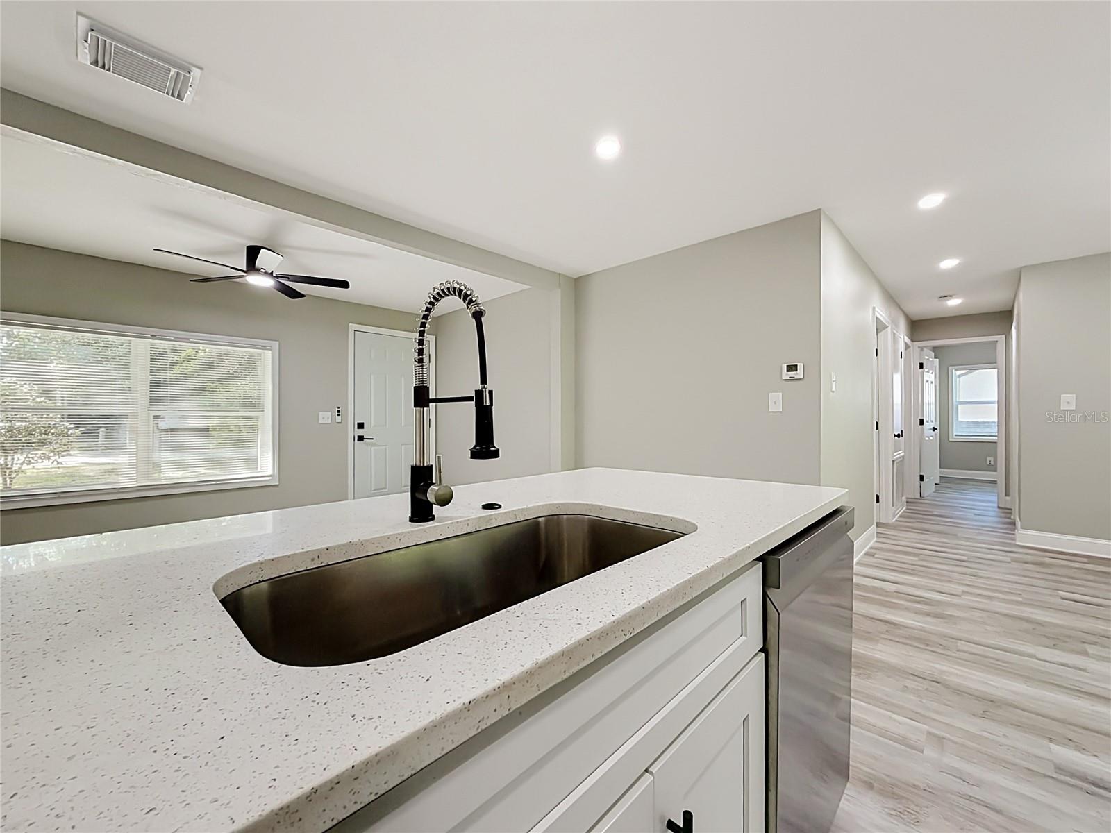 FLOYDS ADD 01 - Residential