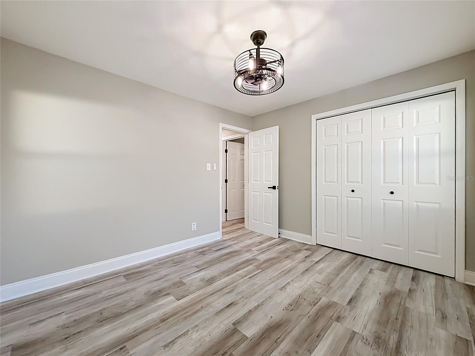 FLOYDS ADD 01 - Residential