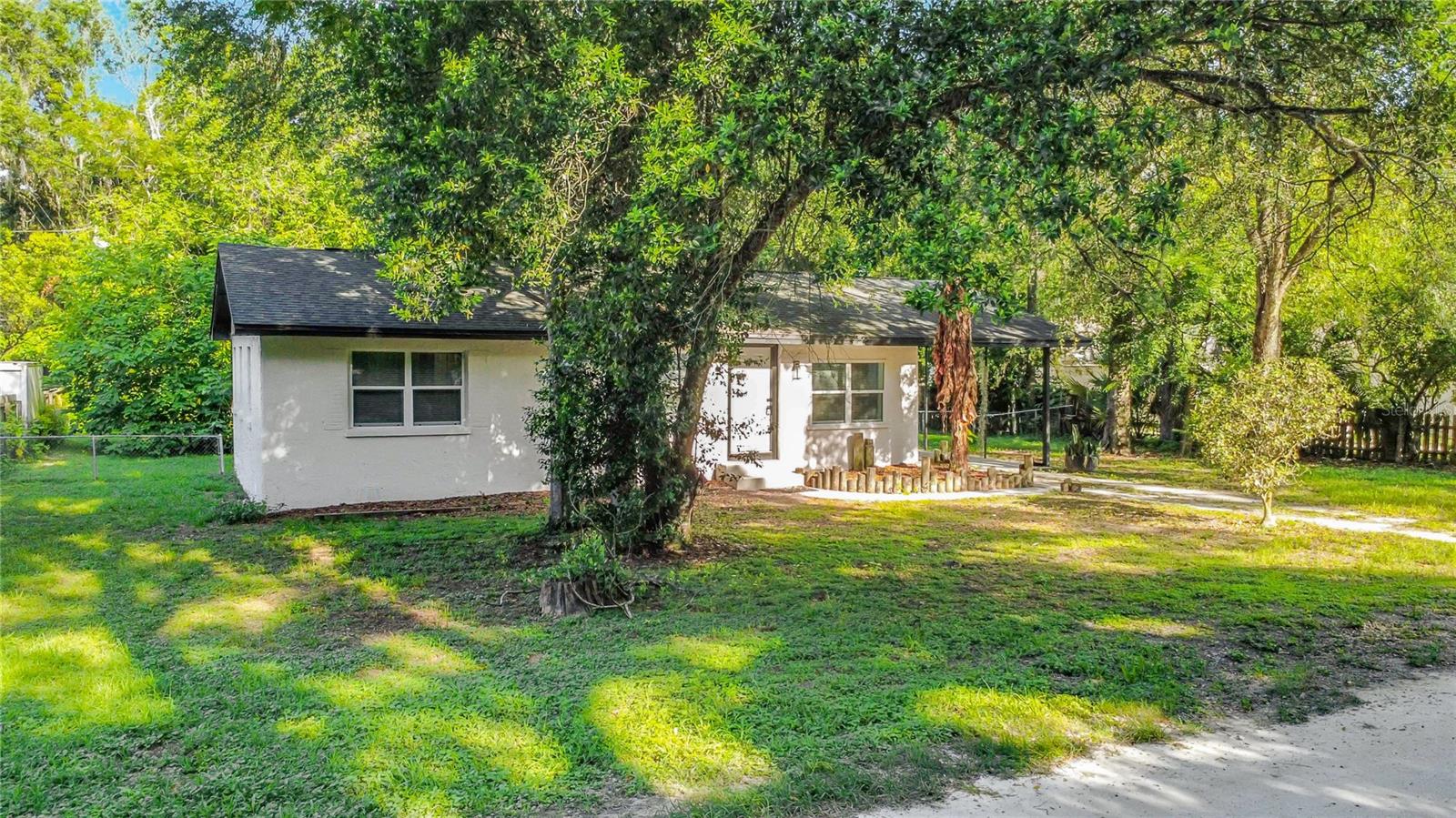 FLOYDS ADD 01 - Residential