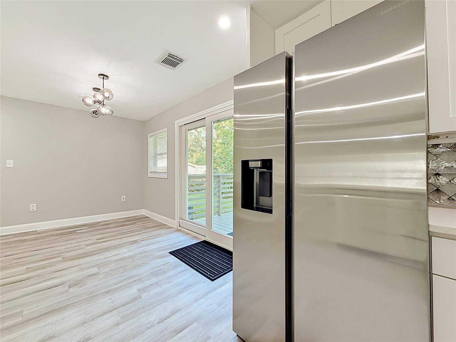 FLOYDS ADD 01 - Residential