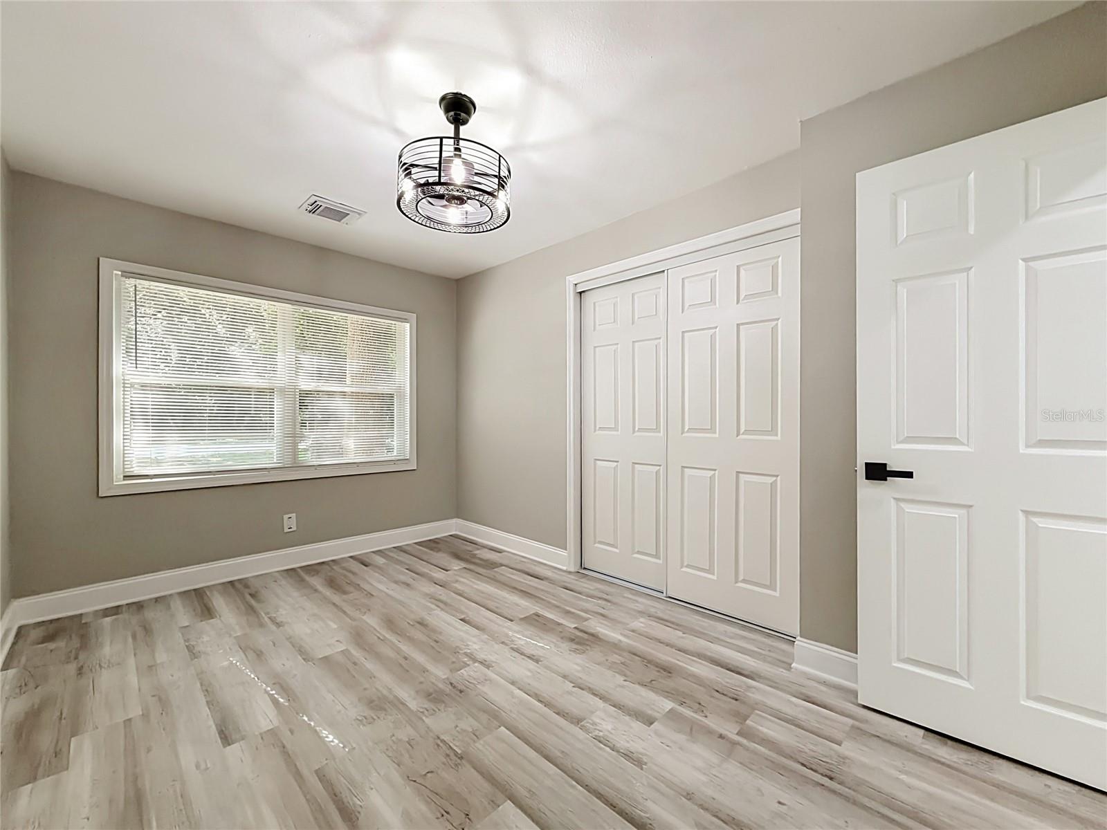 FLOYDS ADD 01 - Residential