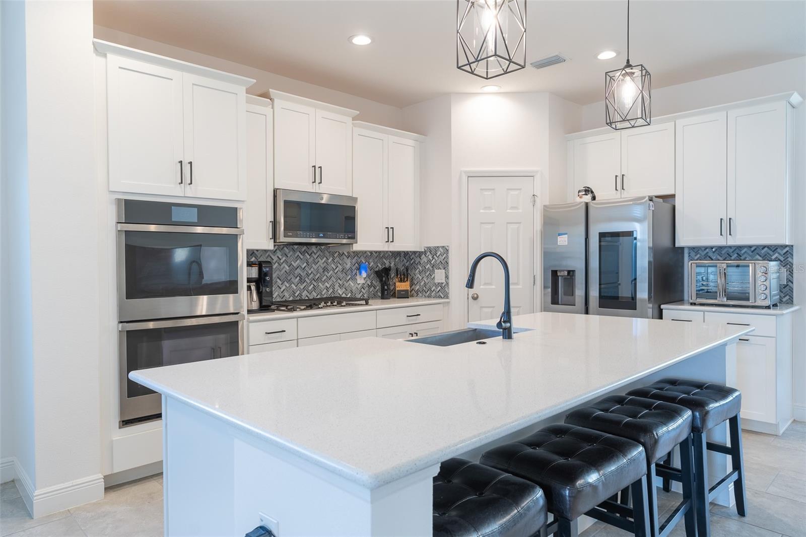 ARDMORE RESERVE PH VI - Residential