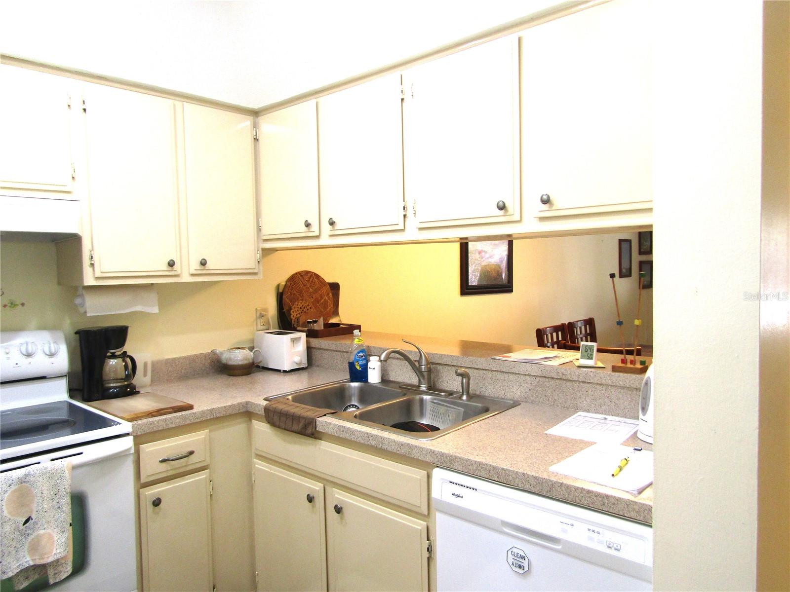PINEBROOK HOLLOW - Residential
