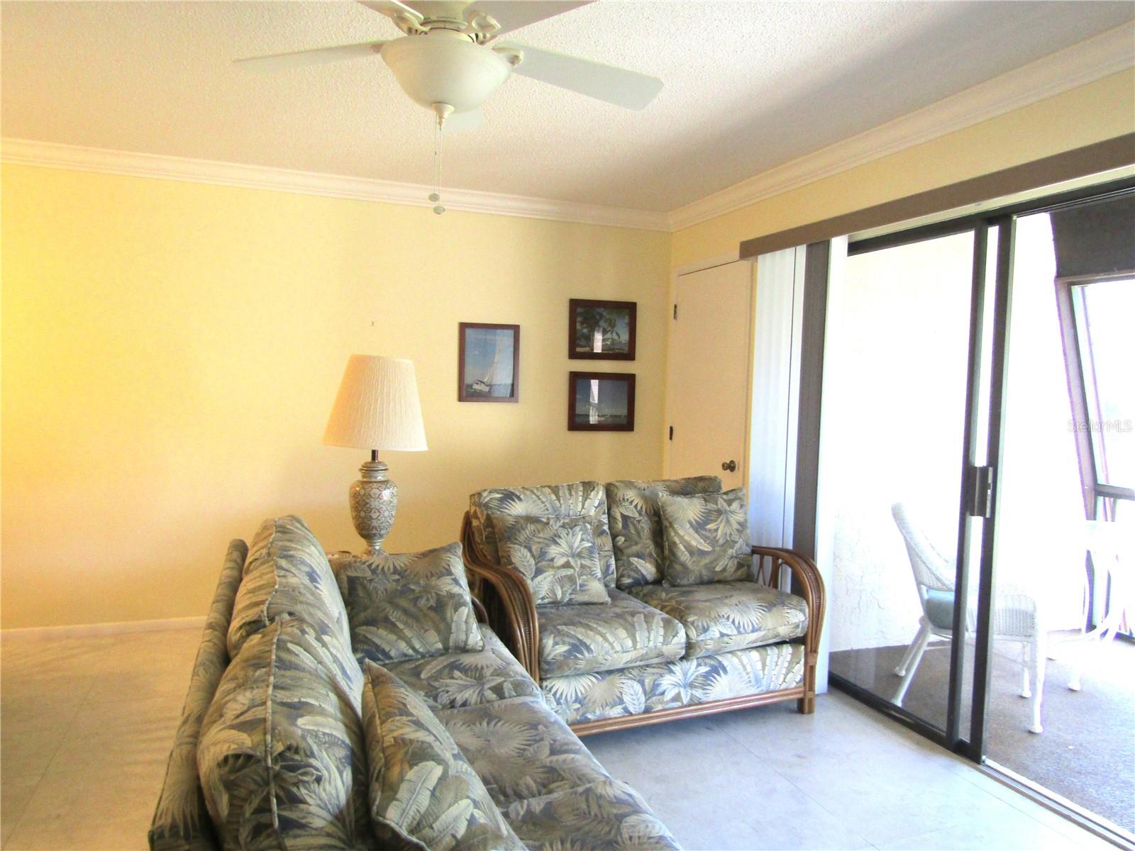 PINEBROOK HOLLOW - Residential