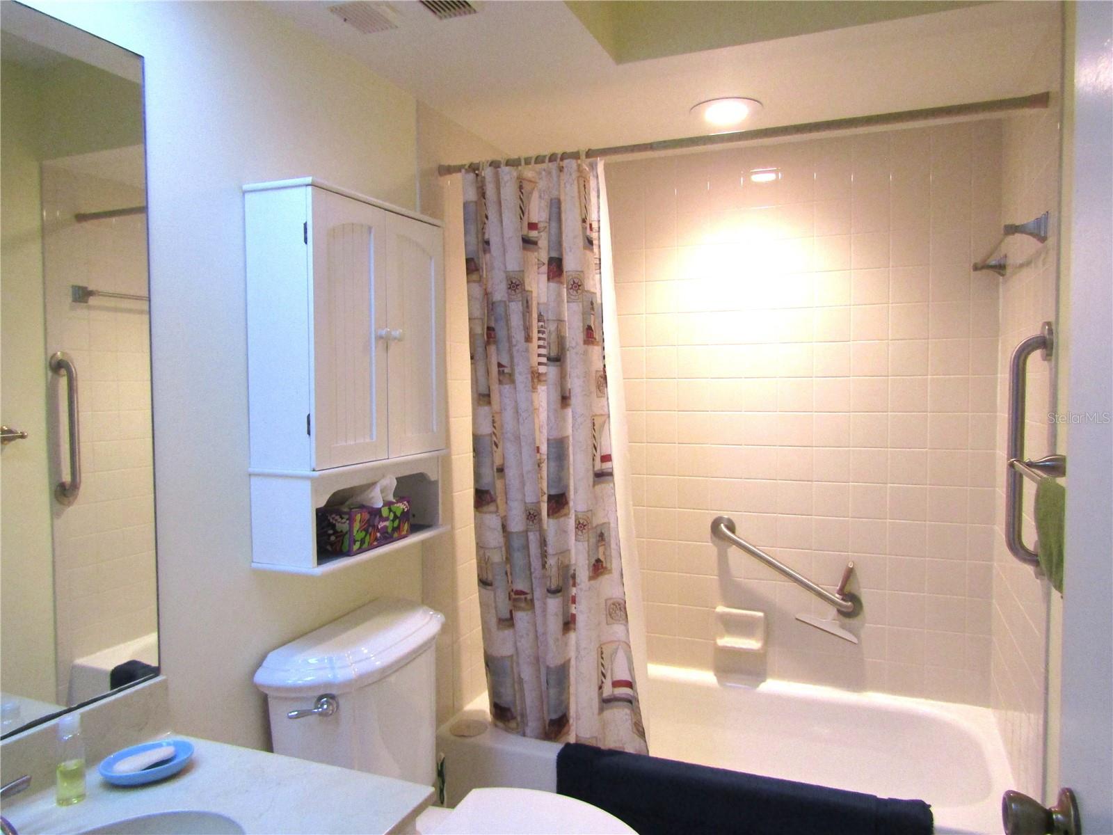 PINEBROOK HOLLOW - Residential
