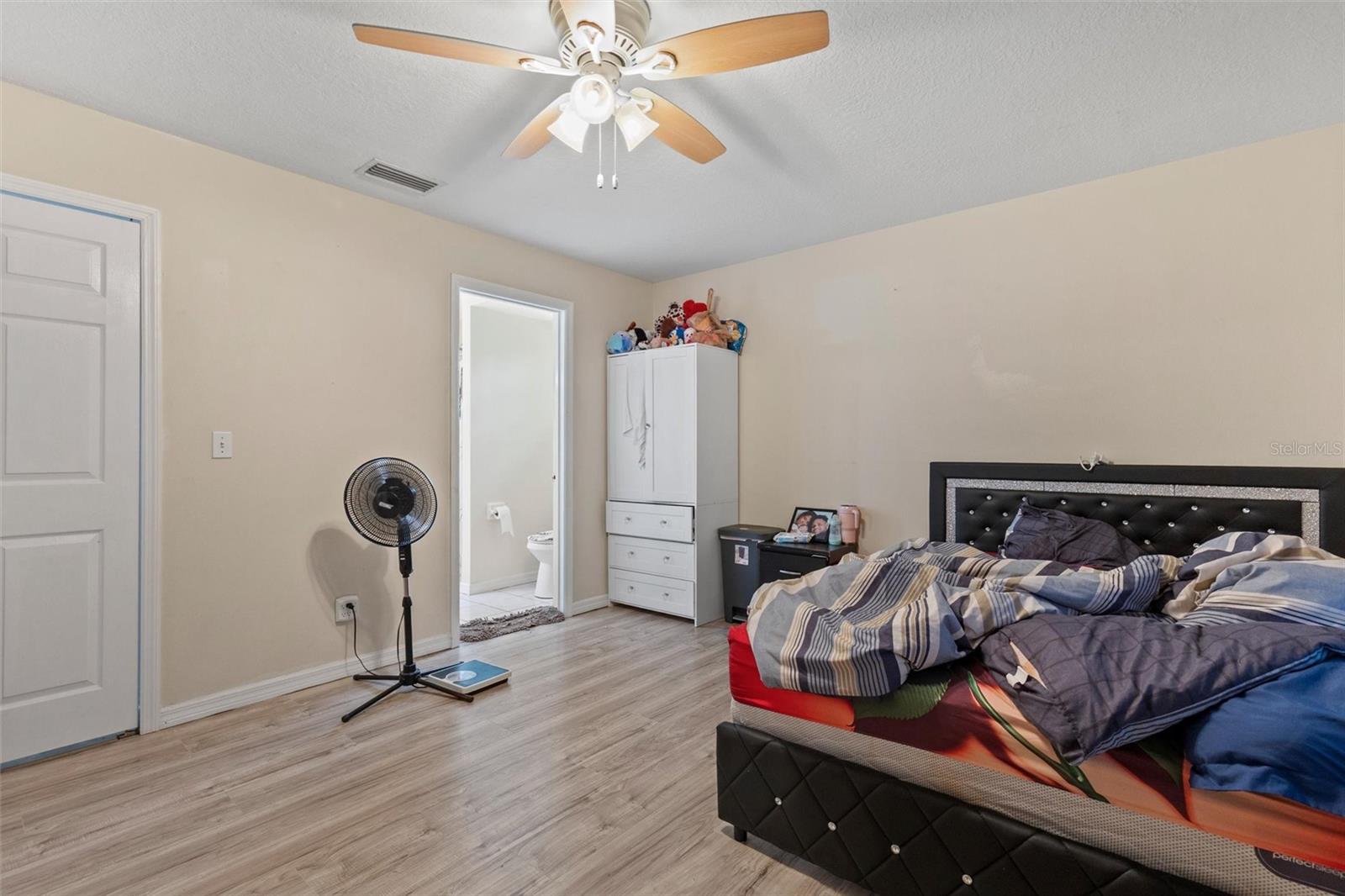 PALM COAST/EASTHAMPTON SEC 34 - Residential Income