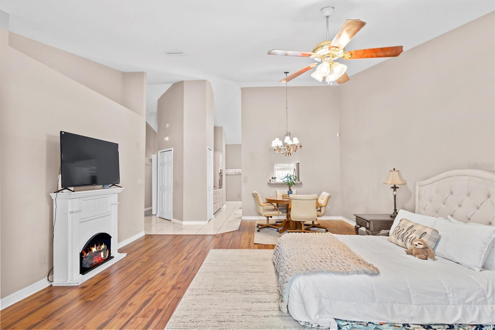 PALM COAST/EASTHAMPTON SEC 34 - Residential Income