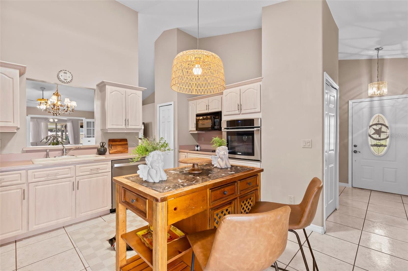 PALM COAST/EASTHAMPTON SEC 34 - Residential Income