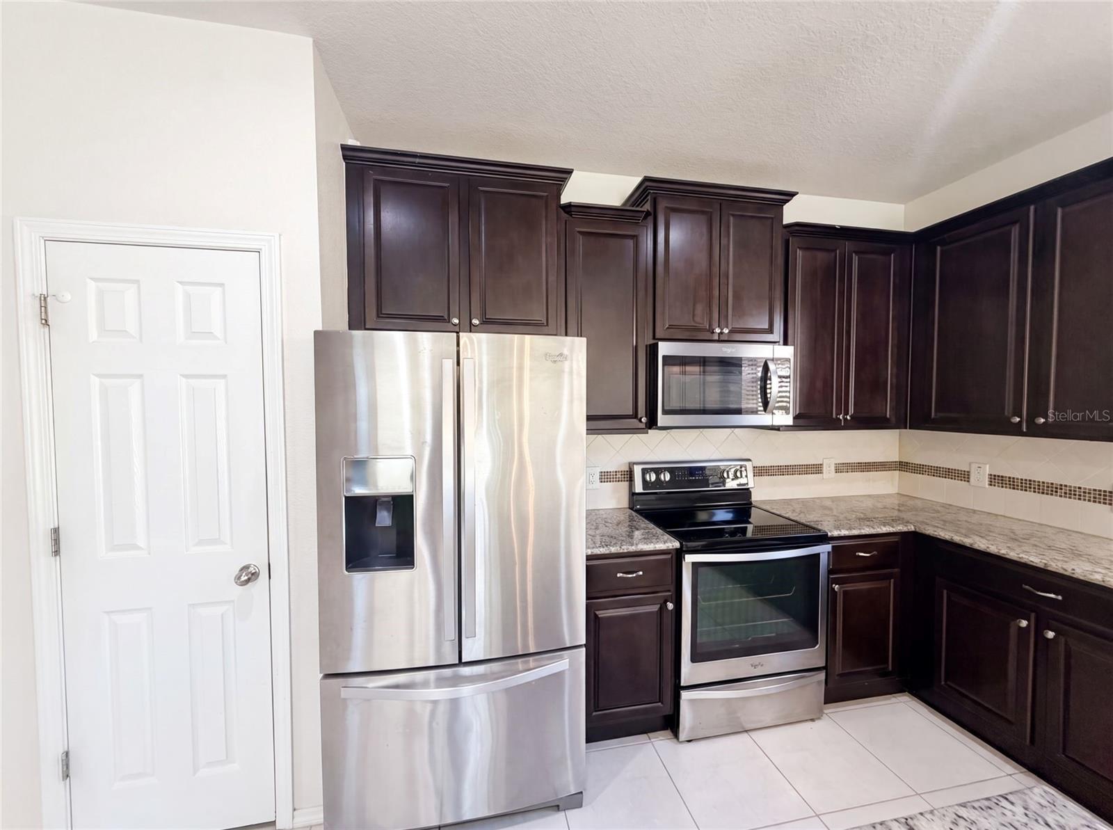 TRILLIUM VILLAGE E PH 1 - Residential