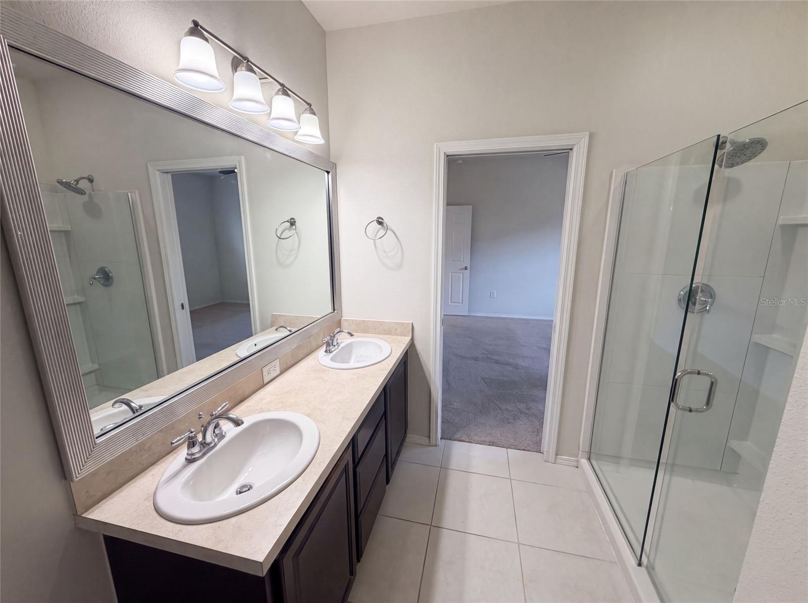 TRILLIUM VILLAGE E PH 1 - Residential