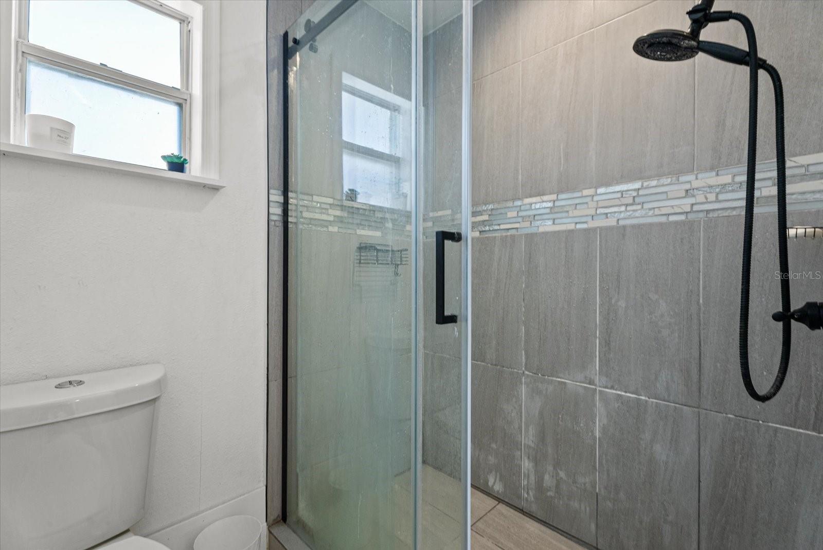 RUSKIN CITY 1ST ADD - Residential
